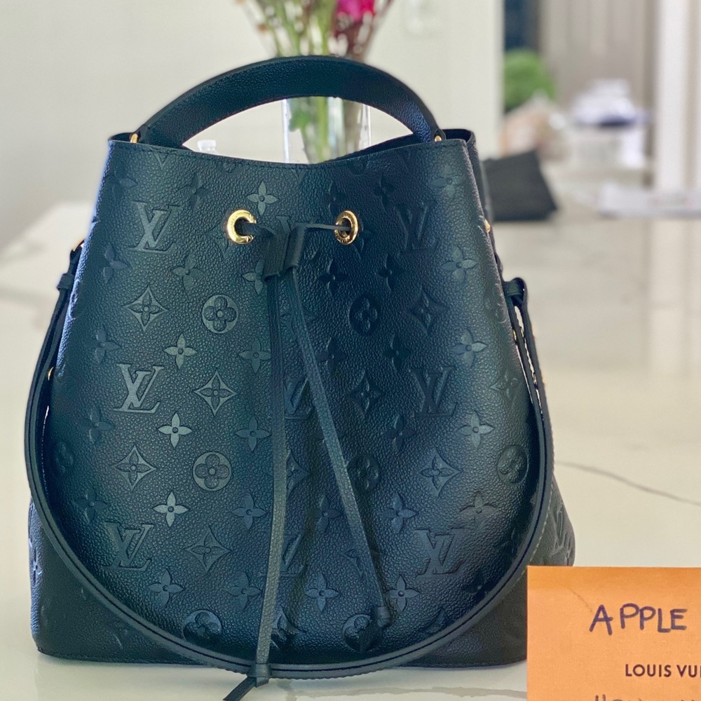 NEW Louis Vuitton Neonoe Empreinte Noir (Black)